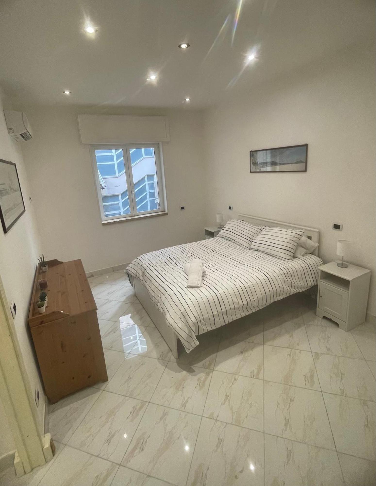 Hub Apartment *